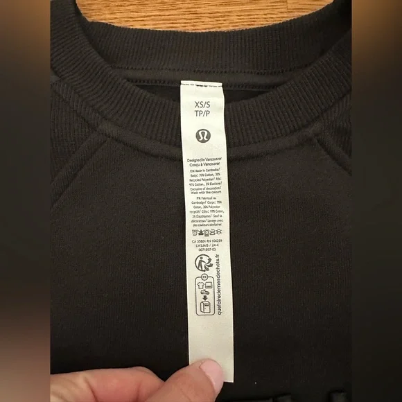 NWT Lululemon🍋 Black Scuba Oversized Pullover Wordmark Size XS/S - Picture 9 of 16